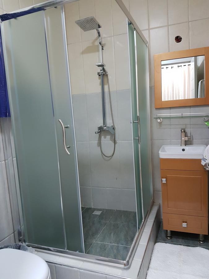 Готель Hillside Gardens Ltd Лаґос Номер фото